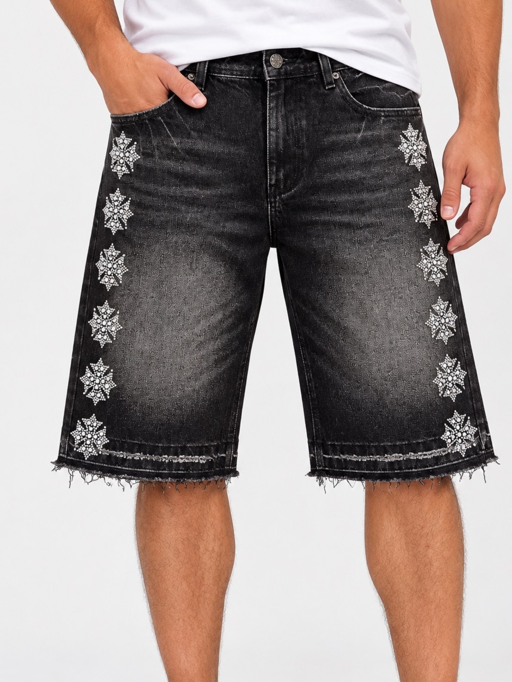 Kindred Washed Black embellished Rhinestone Denim Shorts jorts Men’s Size 34
